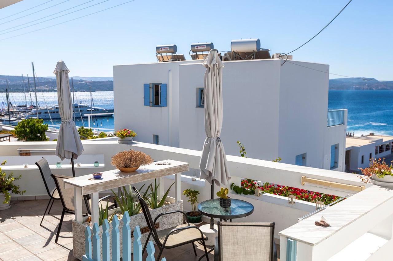 Emily'S Suites Αδάμας Εξωτερικό φωτογραφία
